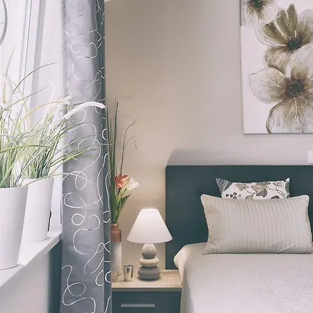 House Jadreski 풀라