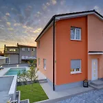 Vikendica House Jadreski Pula